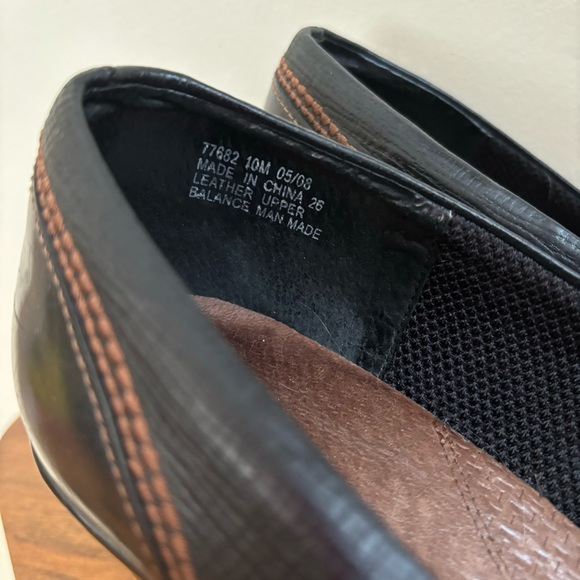 Clark’s wedge heeled leather shoes - Picture 5 of 8